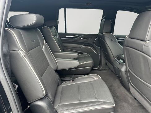 Used 2024 Cadillac Escalade ESV Sport w/ LPO, ONYX Package image 13