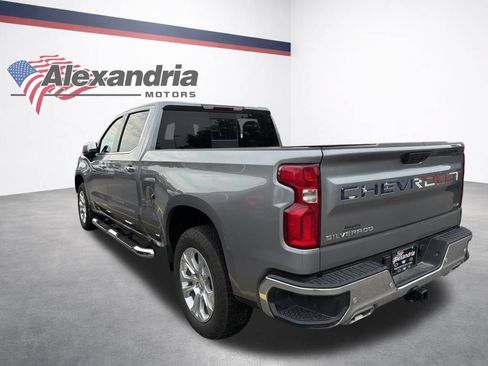 Used 2023 Chevrolet Silverado 1500 LTZ w/ LTZ Premium Package AWD/4WD image 6