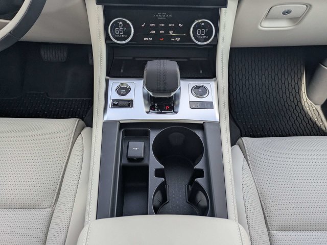 New 2026 Jaguar F-PACE R-Dynamic S AWD/4WD image 36
