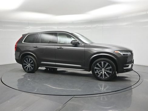 Used 2023 Volvo XC90 B6 Plus w/ Protection Package Premier AWD/4WD image 22