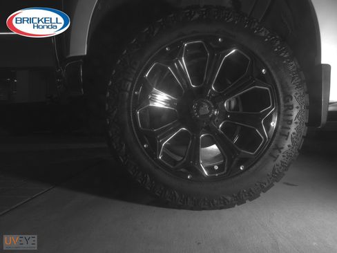 Used 2020 Chevrolet Silverado 1500 LT w/ All-Star Edition RWD image 6