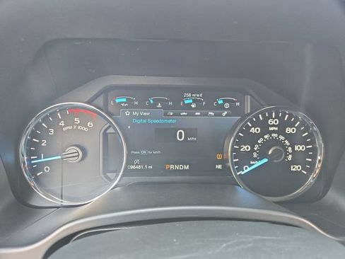 Used 2019 Ford F150 Lariat w/ Trailer Tow Package AWD/4WD image 9