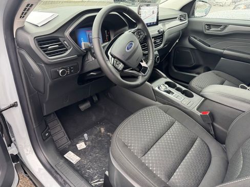 New 2026 Ford Escape Active w/ Cold Weather Package image 9