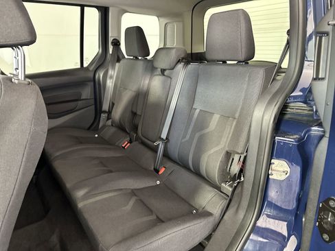 Used 2016 Ford Transit Connect XLT image 27