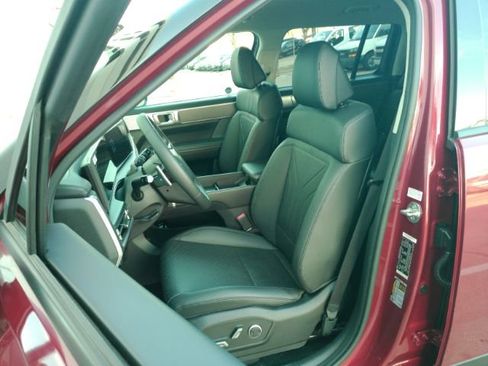 Used 2024 Hyundai Santa Fe SEL image 16