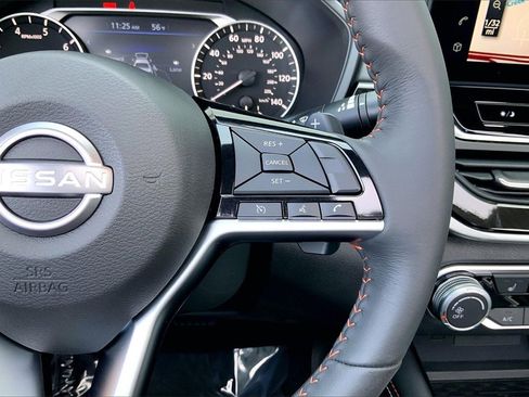 Certified 2024 Nissan Altima 2.5 SR w/ SR Premium Package image 21