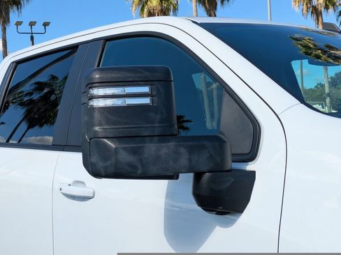 Used 2024 Chevrolet Silverado 2500 LT image 12