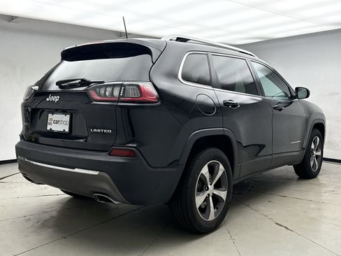 Used 2019 Jeep Cherokee Limited image 5