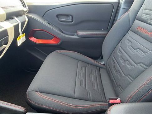 New 2026 Nissan Frontier PRO-4X image 24