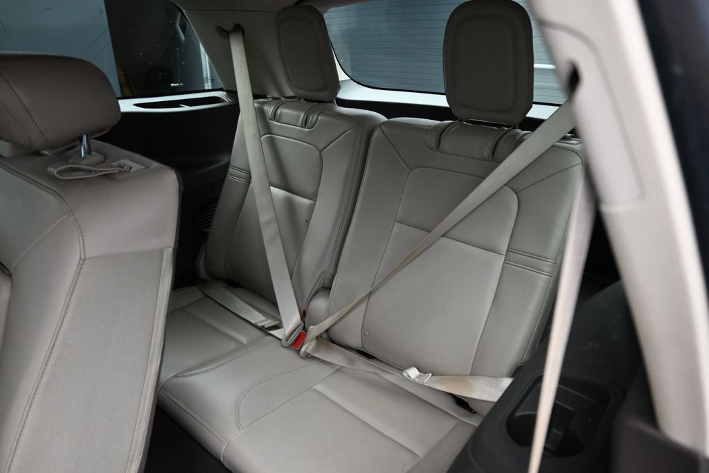 Used 2022 Lincoln Aviator 2WD image 27