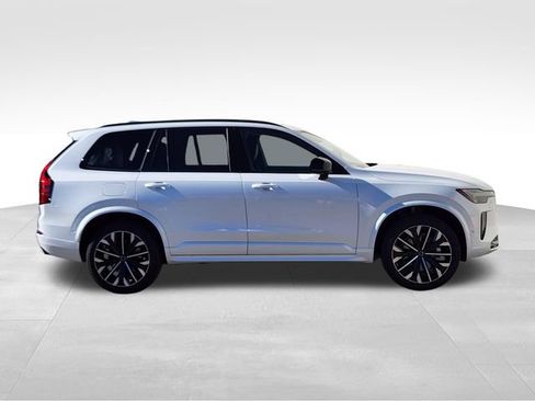 New 2026 Volvo XC90 B6 Ultra w/ Protection Package AWD/4WD image 8