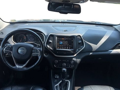 Used 2016 Jeep Cherokee Limited AWD/4WD image 27