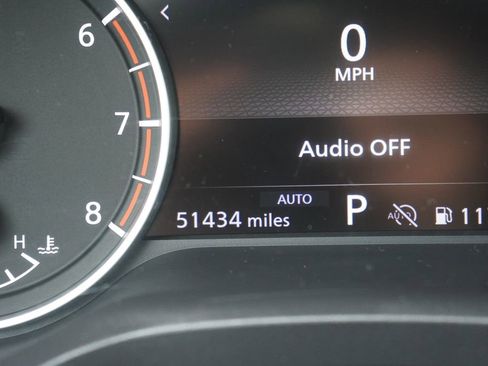 Used 2024 Nissan Rogue S AWD/4WD image 17
