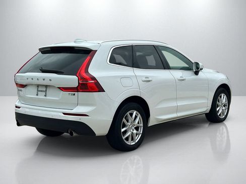 Used 2020 Volvo XC60 T5 Momentum AWD/4WD image 5