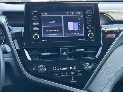 Certified 2024 Toyota Camry SE FWD image 18