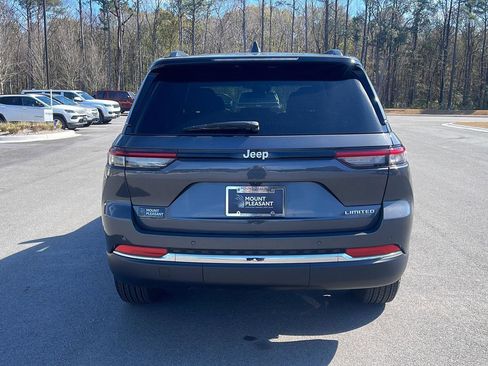 Certified 2025 Jeep Grand Cherokee Limited image 6