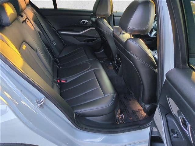 Used 2024 BMW M340i w/ Premium Package RWD image 21