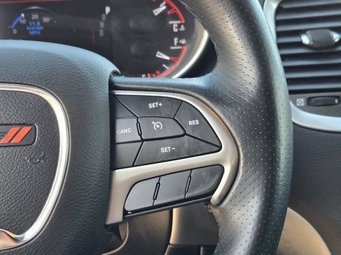 Used 2020 Dodge Durango SXT image 29