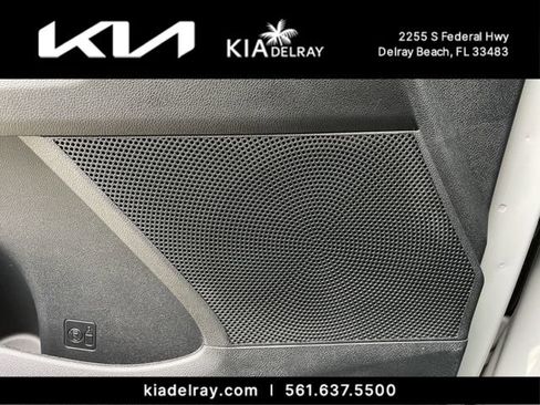 New 2026 Kia Sorento S image 18