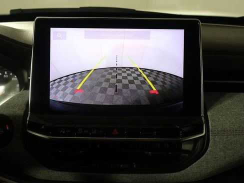 Used 2023 Jeep Compass Latitude image 42