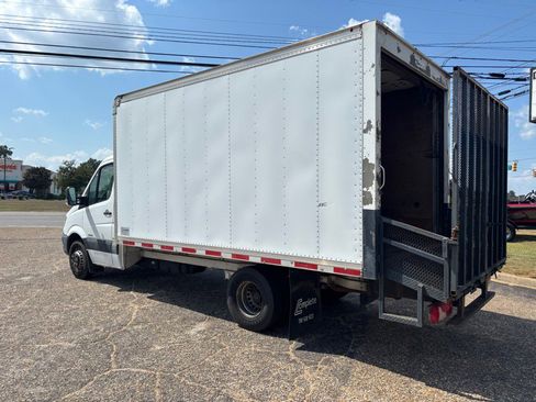 Used 2016 Mercedes-Benz Sprinter 3500 image 3