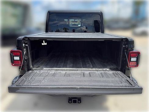 Used 2021 Jeep Gladiator Rubicon w/ Dual Top Group AWD/4WD image 8