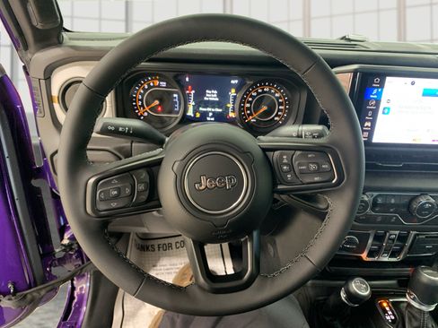 New 2026 Jeep Gladiator Sport AWD/4WD image 15