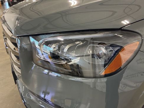 New 2026 Mercedes-Benz GLS 450 4MATIC image 17