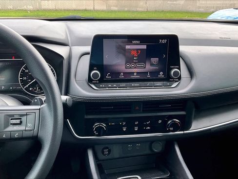 Certified 2024 Nissan Rogue S image 7