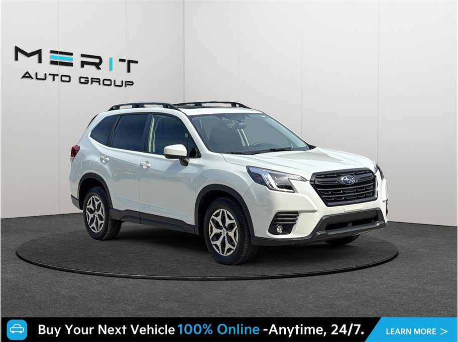 Used 2024 Subaru Forester Premium AWD/4WD image 1