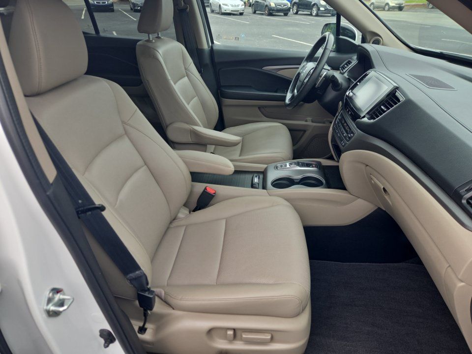 Used 2023 Honda Ridgeline RTL-E image 32