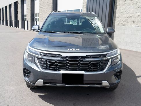 Used 2024 Kia Seltos S AWD/4WD image 2