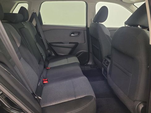 Used 2021 Nissan Rogue SV FWD image 19
