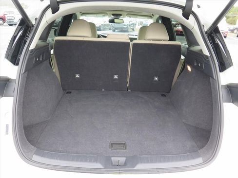 Used 2021 INFINITI QX50 Sensory w/ Accent Package image 17