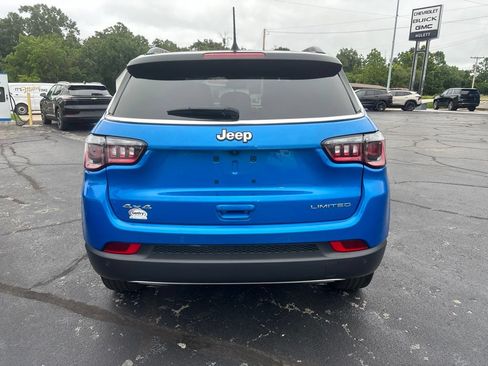 Used 2023 Jeep Compass Limited AWD/4WD image 3