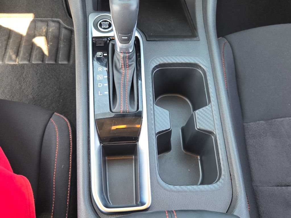Certified 2025 Nissan Sentra SR FWD image 18