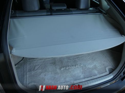 Used 2014 Toyota Prius Four w/ Solar Roof Package FWD image 72