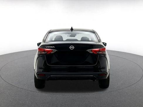 Used 2025 Nissan Versa SV FWD image 8
