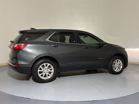 Used 2018 Chevrolet Equinox LT FWD image 8