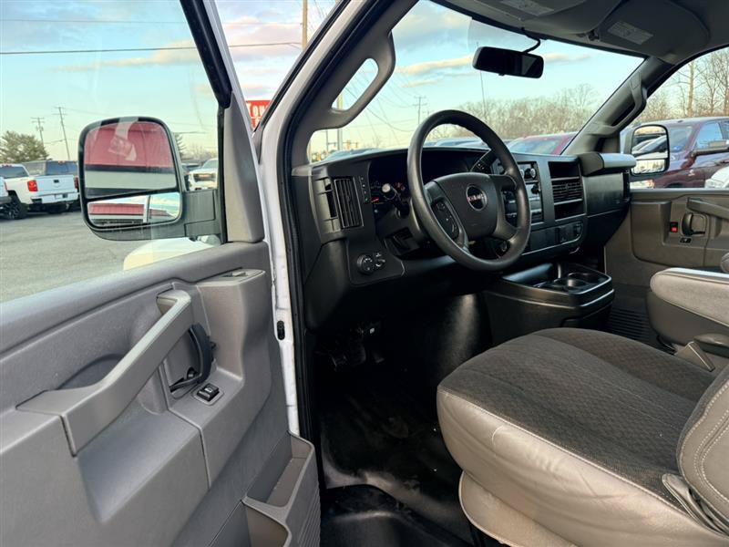 Used 2019 GMC Savana 2500 w/ Driver Convenience Package RWD image 16