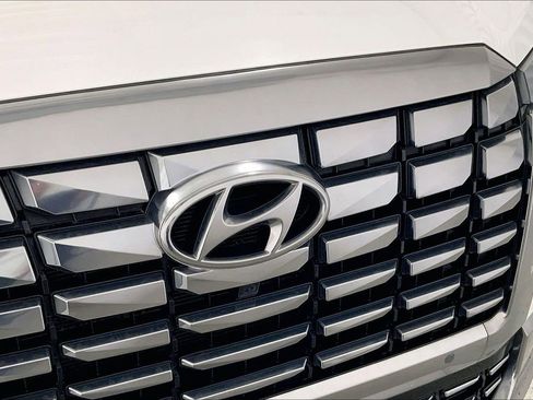Used 2023 Hyundai Palisade Calligraphy image 29
