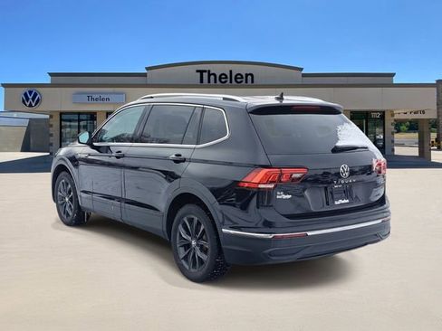 Used 2022 Volkswagen Tiguan SE image 3