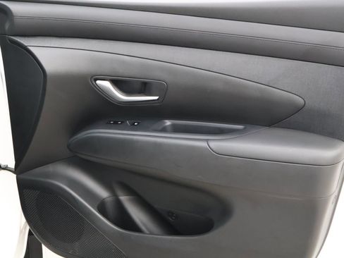 Certified 2025 Hyundai Tucson SEL image 17