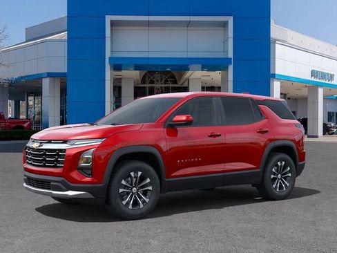 New 2026 Chevrolet Equinox LT w/ Convenience Package II image 2