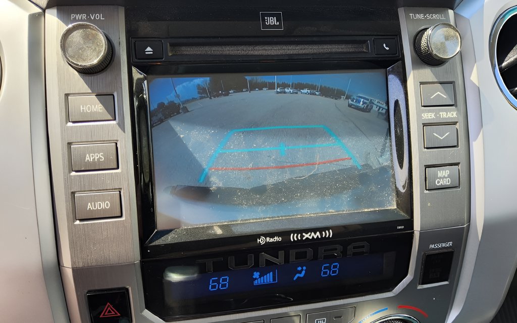 Used 2017 Toyota Tundra Limited AWD/4WD image 10