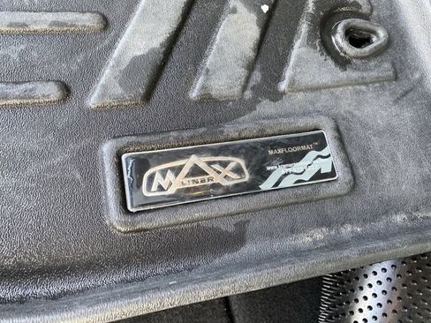 Used 2020 Kia Telluride LX image 14