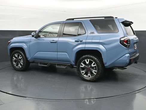 Used 2025 Toyota 4Runner TRD Sport Premium AWD/4WD image 3