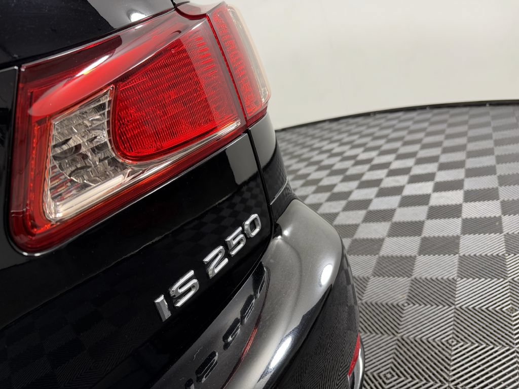 Used 2012 Lexus IS 250 RWD image 10