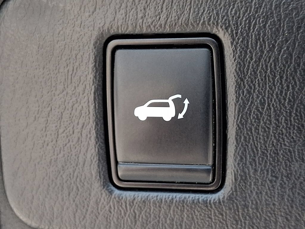 Certified 2022 Nissan Murano Platinum w/ Cargo Package AWD/4WD image 31