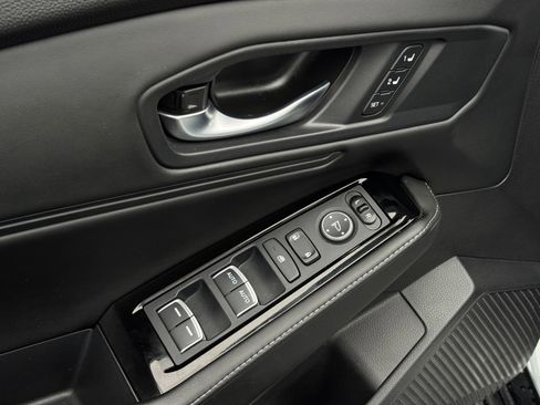 Certified 2023 Honda Accord Touring image 14